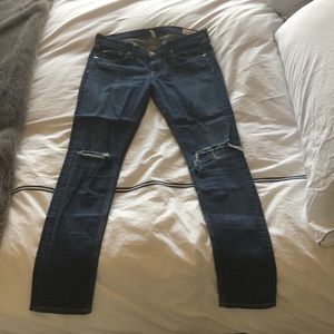 Rag & Bone Jeans size 28 mid rise